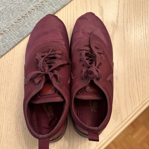 NIKE AIR MAX THEA - Picture 2 of 10